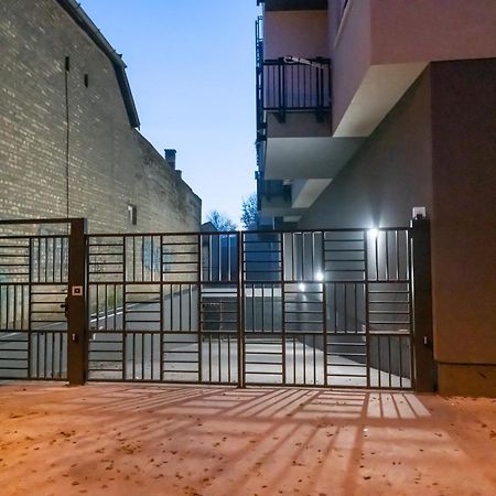 Family Resort Subotica Apartments Экстерьер фото