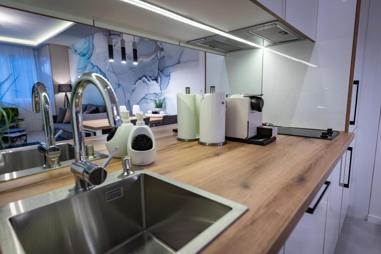Family Resort Subotica Apartments Экстерьер фото
