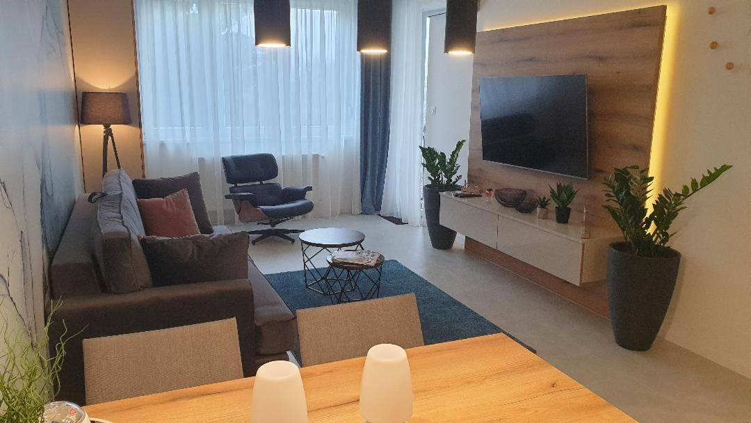 Family Resort Subotica Apartments Экстерьер фото
