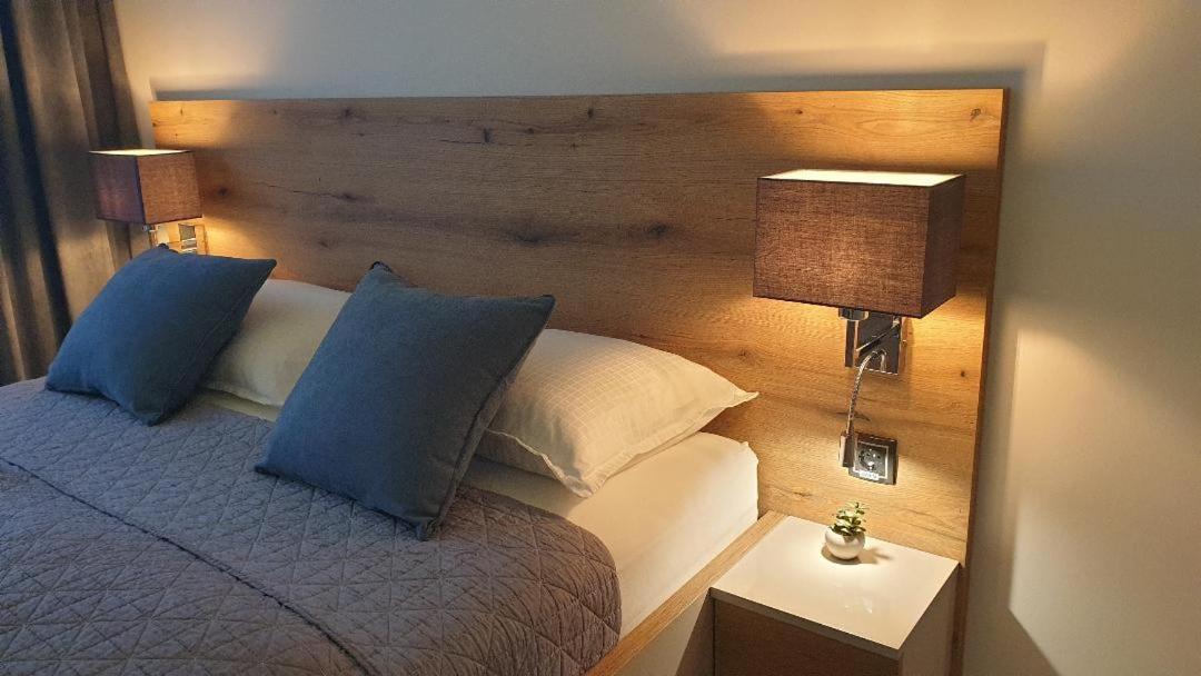 Family Resort Subotica Apartments Экстерьер фото